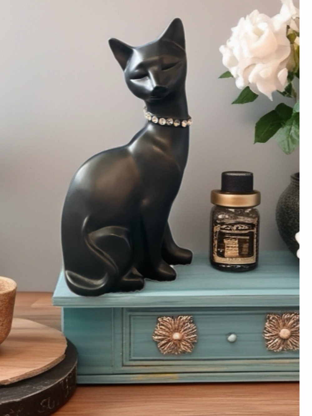Vintage 1950-70’s Seymour Mann Black 9” Cat Figurine w/Rhinestone Collar. MINT.